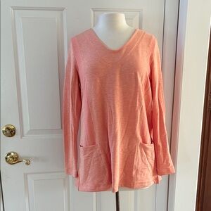 NWOT Peach knit stretchy tunic